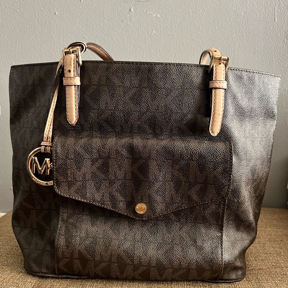 Michael Kors shoulder bag